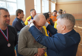 Подведены итоги юбилейного турнира по мини-футболу среди ветеранов памяти Константина Кириллова